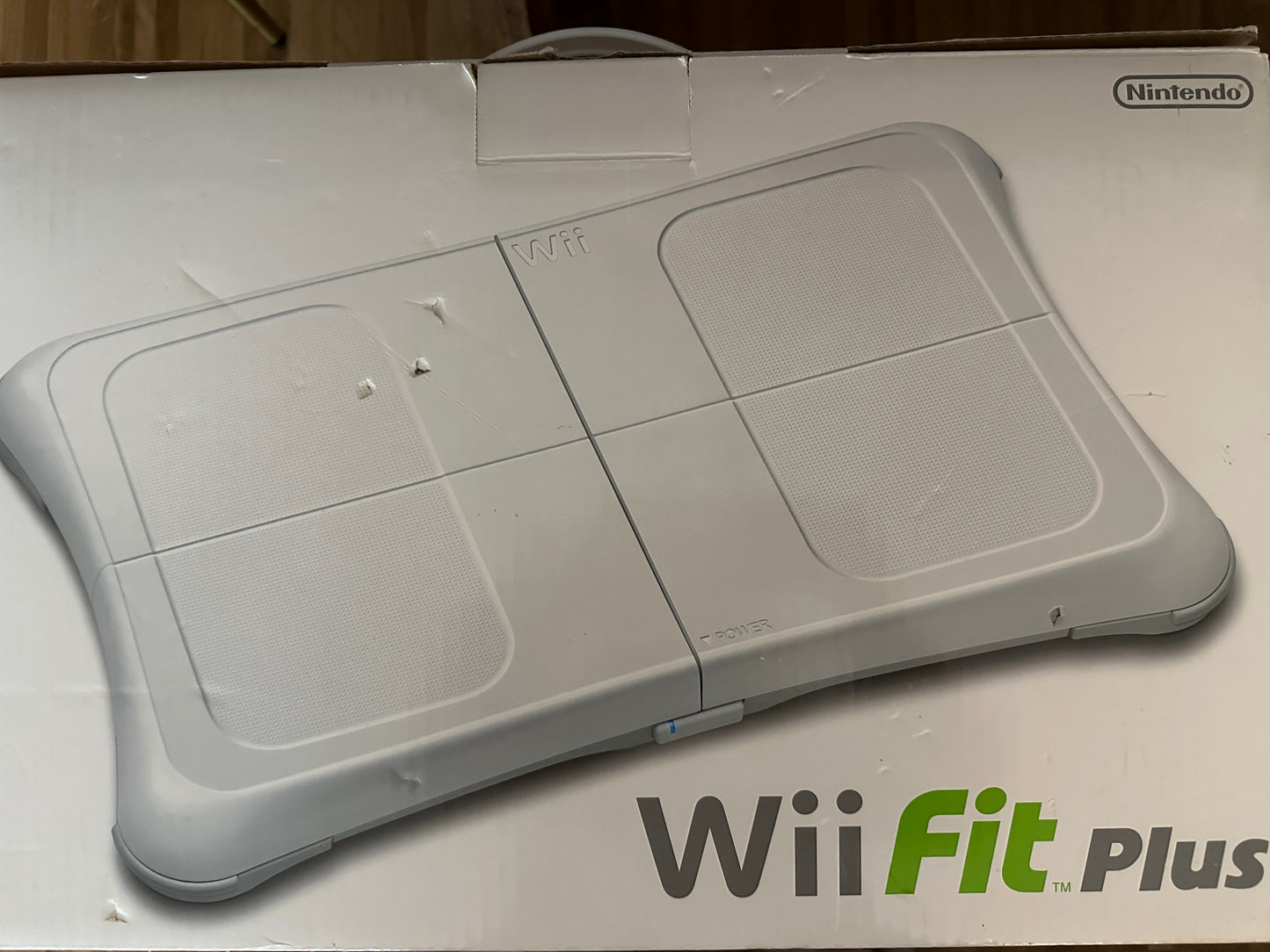 Wii FIT PLUS BUNDLE/Nintendo